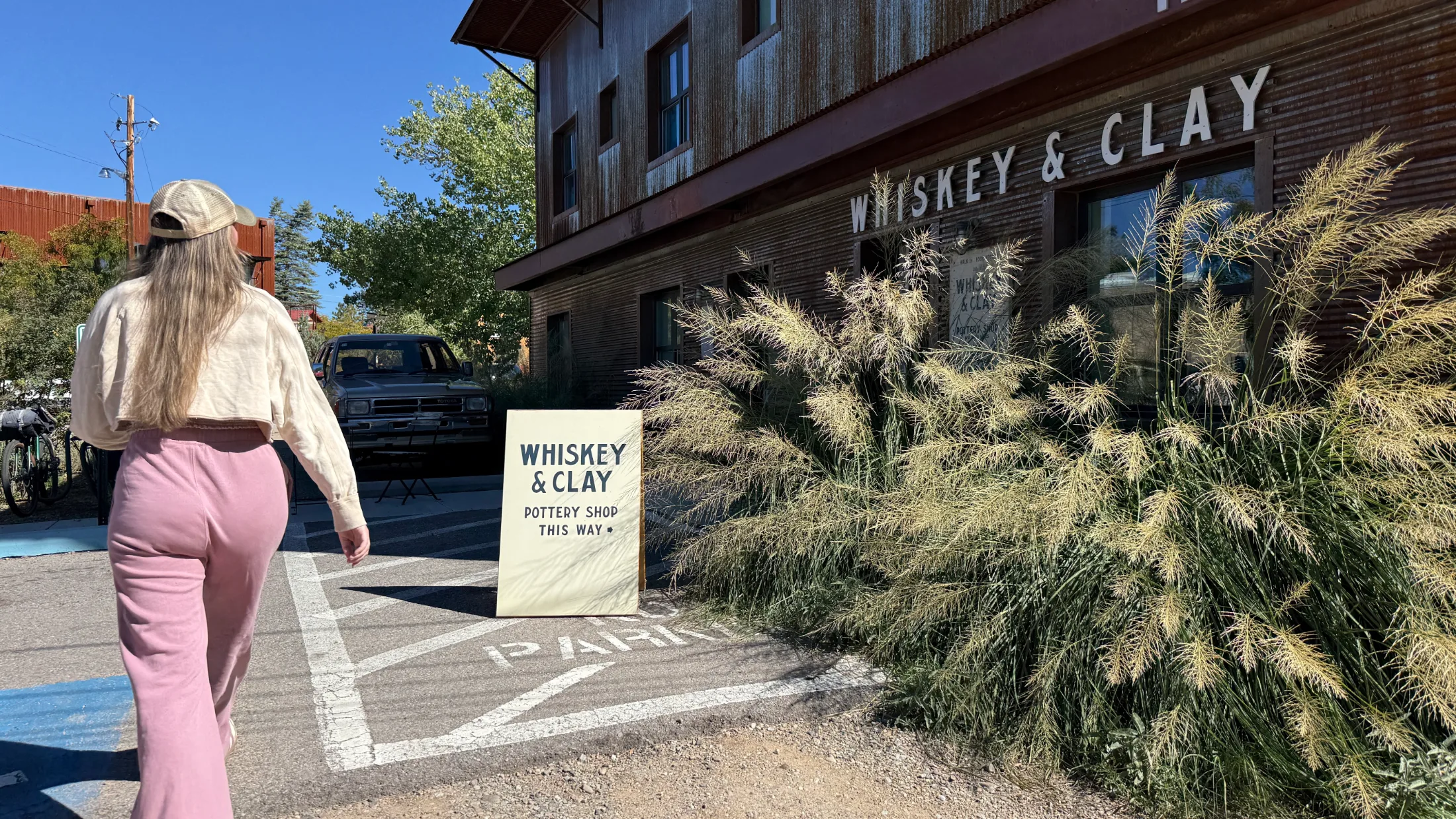 Whiskey & Clay