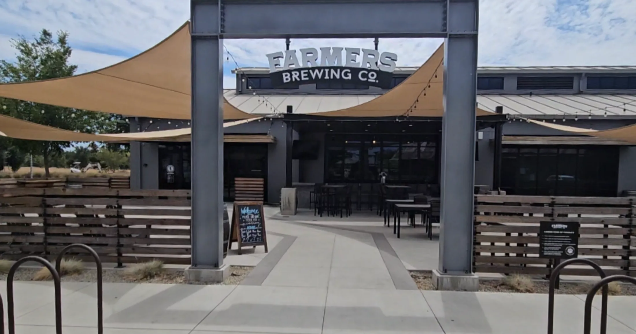Burgers, Beer, and a Big Idea: The Lunch That Launched LIVIN.in