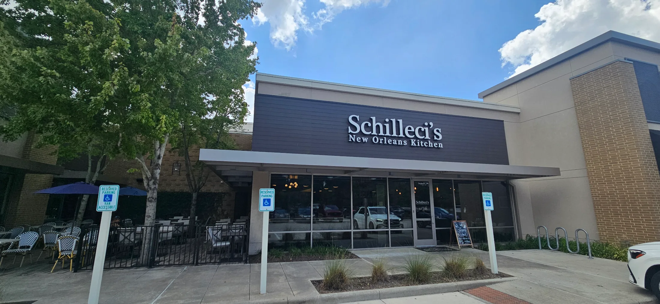 Schilleci's Brings French Quarter Cooking to Research Forest Drive