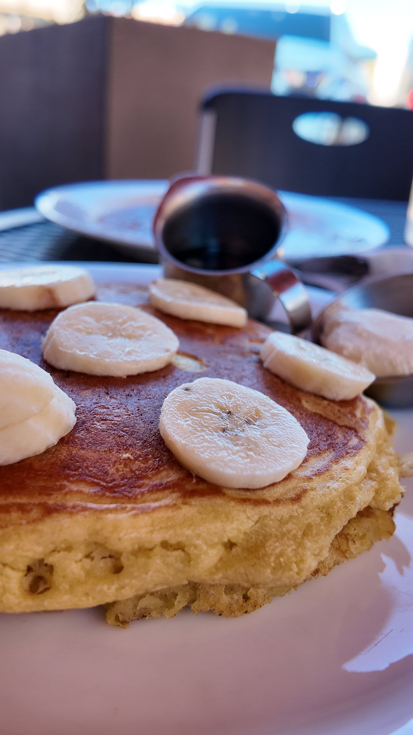 Banana pancakes with syrup